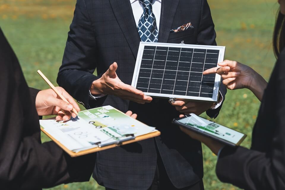 Why Install a Solar Battery at Home Key Incentives for Victorians
